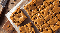 National Blonde Brownie Day