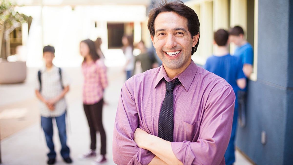 SCHOOL PRINCIPALS' DAY - May 1, 2026 - National Day Calendar