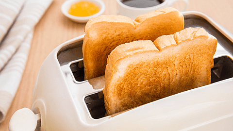 NATIONAL TOAST DAY  Last Thursday in February